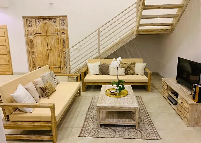 Reva Bali Villa Temukus